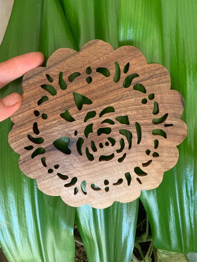 Rose Trivet